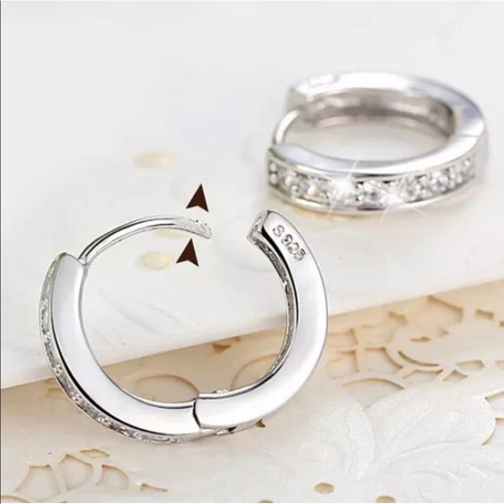 🚫SOLD🚫 Silver Round Swarovski Hoop Stud Earrings - Picture 3 of 5